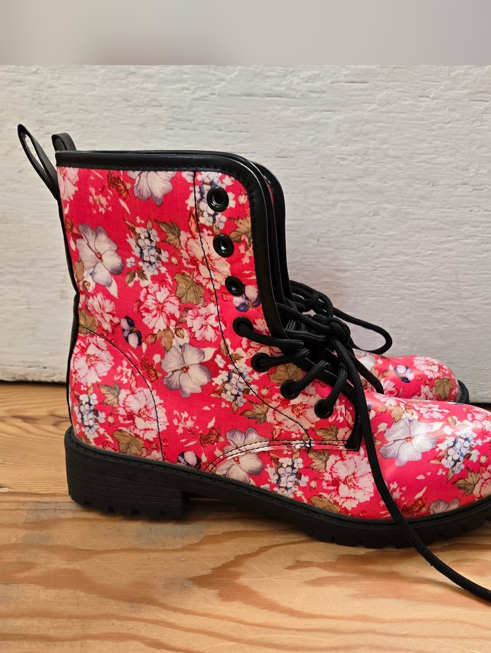 Pink Floral Combat Boots Size 40 (US 9) - Picture 5 of 10